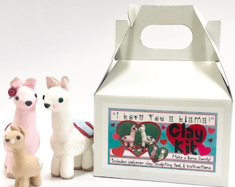 Figura llama // Llama CLAY KIT // Regalo para niños // Miniature Clay Animal Kit- Envío GRATIS