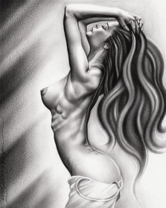 Teeny beautiful drawings of naked sexy nude