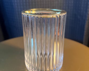 Organizador de maquiagem em vidro canelado para banheiro, porta-escovas de dente, ideal para decoração de casas de hóspedes Airbnb e escritórios.