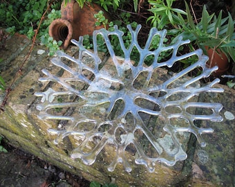 Modern fused glass bowl: Wide and shallow glass bowl; Contemporary centrepiece