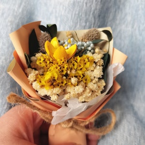 Handmade Mini Dried Flower Bouquet for Car/ Home/ Office Decor with Scent Gifts for Her Thank you Gift Graduate Gift Gift Decoration image 7