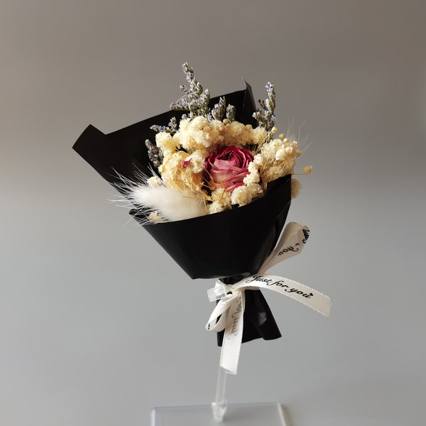 Handmade Mini Dried Flower Bouquet for Car/ Home/ Office Decor with Scent Gifts for Her Thank you Gift Graduate Gift Gift Decoration