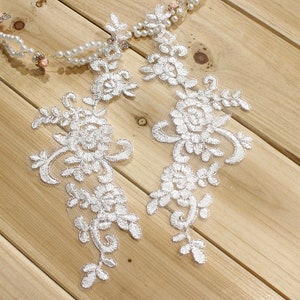 Ivory White Lace Patches Floral Lace Patch Applique for Wedding Dress Bridal Veil Hat Gloves Etc-- One Pair