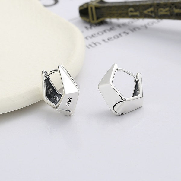 Clous d'oreilles losanges en argent sterling S925 Clous d'oreilles à facettes Boucles d'oreilles géométriques YFR272