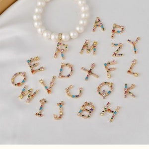 1 ud./2 uds./5 uds. 12mm 18K oro latón CZ pavé circón A-Z letras, 26 letras mayúsculas colgante CX044