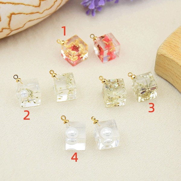 10pcs 10X10mm Resin Dried Flowers Square Cube Charm Pendant FG320