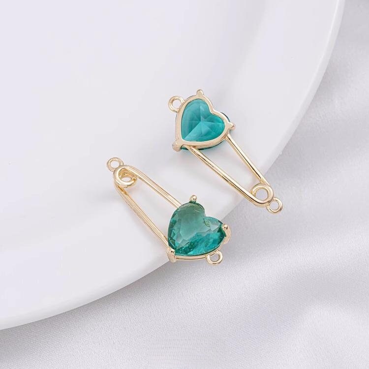 2pcs/4pcs/10pcs 14K Gold Plated Brass Zircon Heart Pin Charm