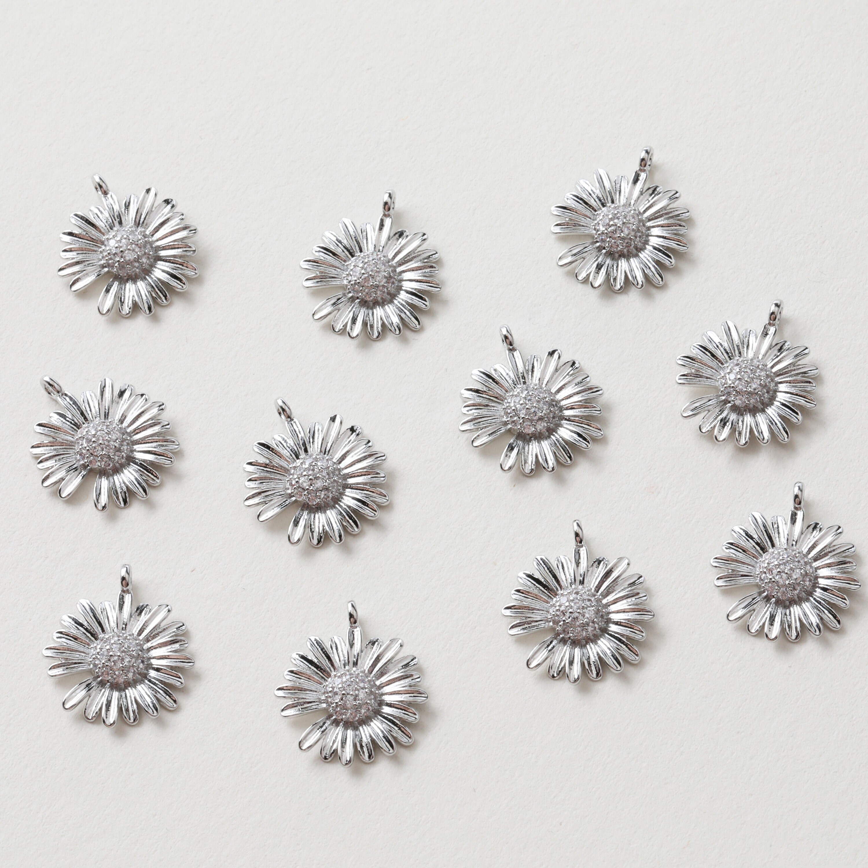 daisy♡14kgf Elegant 14K Solid Yellow Gold Daisy Flower Necklace