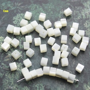 50 pezzi 4mm Naturale MOP Cubo Perline, Perline guscio, Bianco MadrePerla Perline B040208
