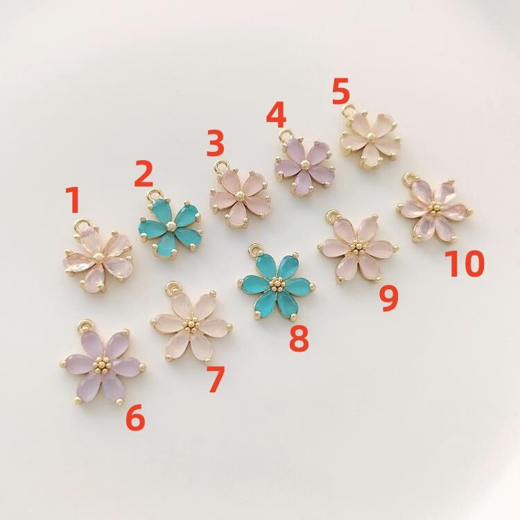 2pcs/4pcs/10pcs 14k Gold Brass Zircon Flower Charm Pendants