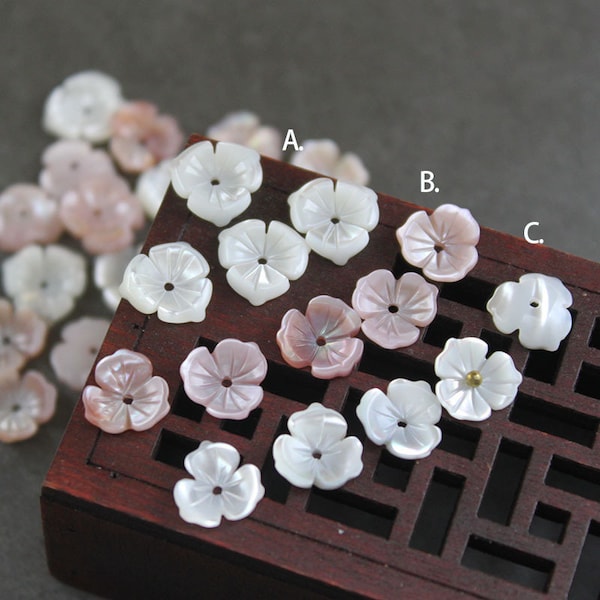 20pcs 10mm Natural MOP Flower Beads Mother of Pearl Carved Flower Beads B090121