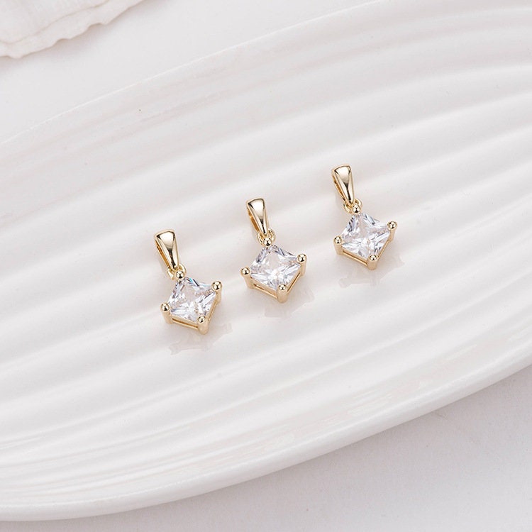 10pcs 16.5x9.5mm 14k Gold Plated Brass Rhombus Zircon Charm 10pcs 16.5x9.5mm 14k Gold Plated Brass Rhombus Zircon Charm