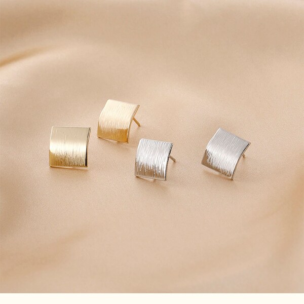 5Pairs 12X12mm 14K Gold Plated Brass Bent Square Ear Studs Earring Studs CX149