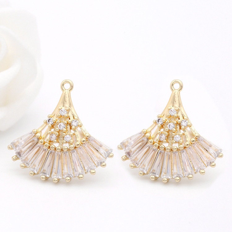 10pcs 20x20mm 14k Gold CZ Pave Zircon Fan Charm Pendant 10pcs 20x20mm 14k Gold CZ Pave Zircon Fan Charm Pendant