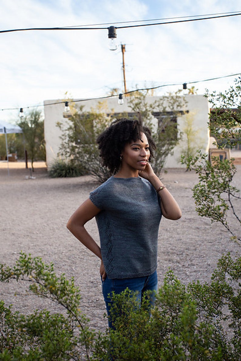 Ocotillo short sleeve sweater knitting pattern image 4