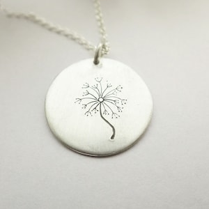 Engraved silver dandelion necklace, Minimalist floral jewelry, gift for nature lovers, Round pendant with dandelion.
