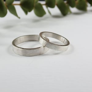 Matte silver alliances, simple wedding rings, flat alliances, smooth alliances with a matte finish, wedding rings for him.
