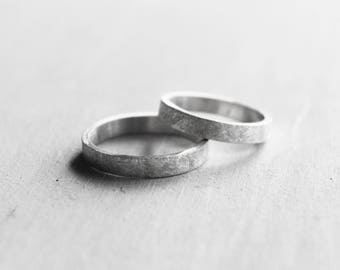 Wedding bands, wedding rings in white gold, white gold wedding rings, silver wedding rings, wedding rings.