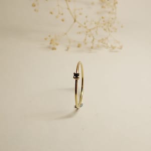 Mini gold ring with diamond in black, alternative engagement ring, 2mm black diamond ring, 18kt gold stacking ring, black diamond ring.
