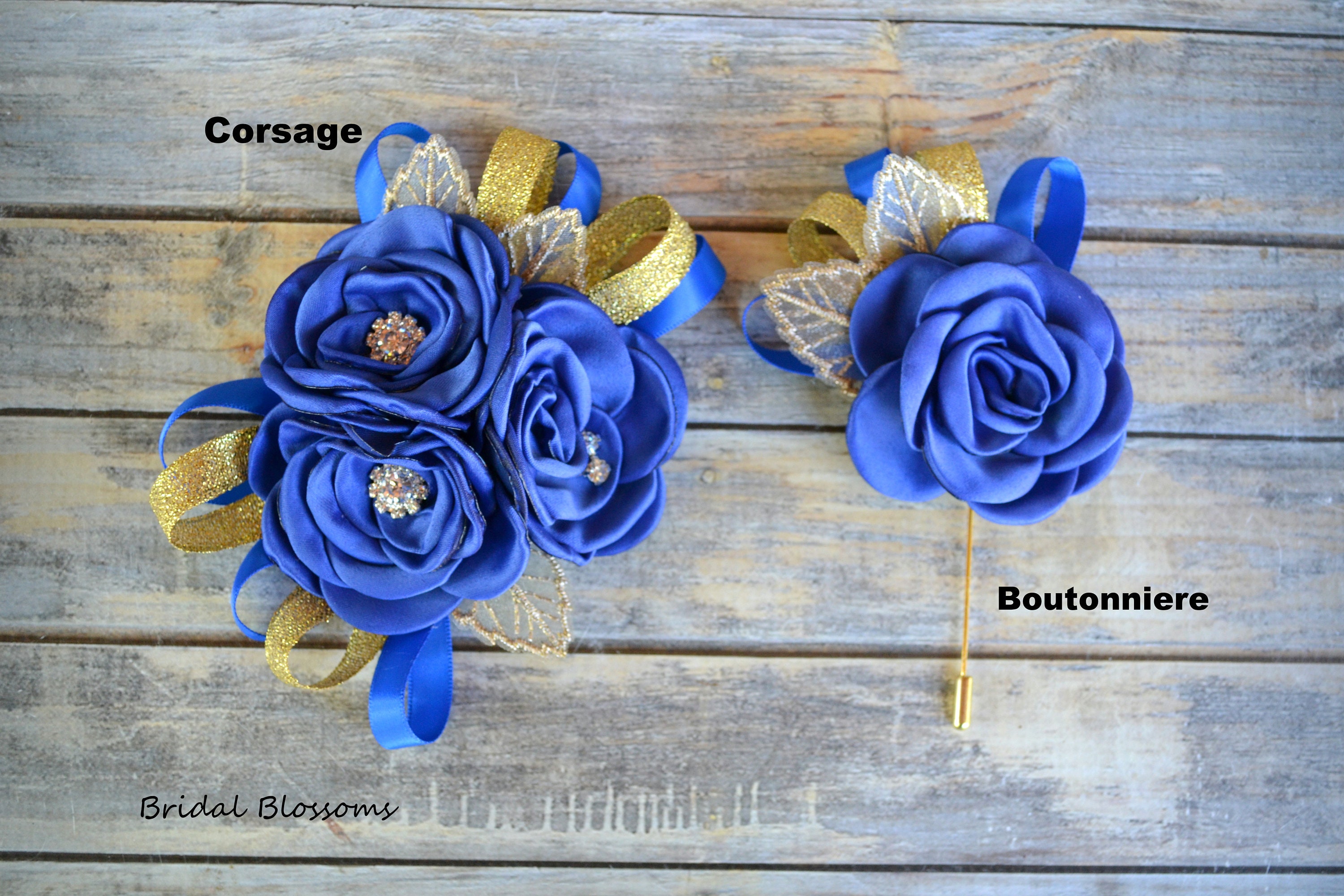 ★EMIS★ CORSAGE FLAT BAGSKY BLUE m1037_1446246 Royal Blue Gold Flower Wrist Corsage & Boutonniere | Vintage