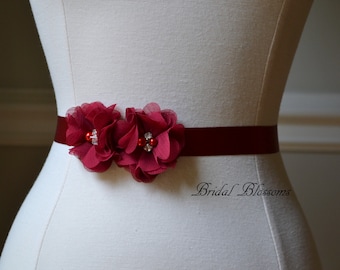 BELLA Fajín nupcial de inspiración vintage color burdeos/gasa / Fajín de vestido de novia con flores / Cinta para cinturón nupcial / Fajas para damas de honor y niñas