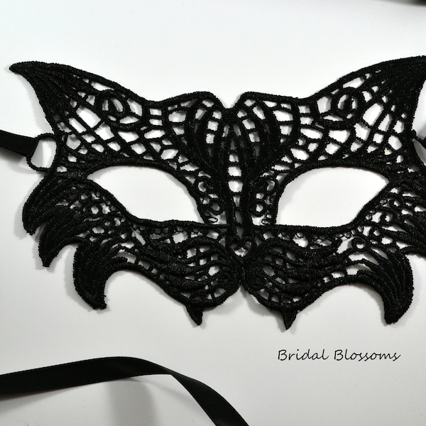Black Lace Masquerade Cat Mask - Embroidery Masks - Halloween Ball Party Wedding - Gothic Phantom Venetian Mardi Gras Costume A1