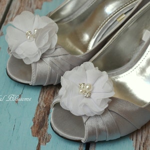 White Fluffy Chiffon Flower Shoe Clips | Pearl Rhinestone | Wedding Bridal | Shoe Flowers | Bridal Bridesmaid Gift | Fabric Flowers