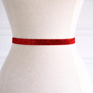 Rött skimrande smalt elastiskt bälte | Brudtärna | Glitterband | Tunt klänningsbälte Bröllop Brudaccessoarer Balbälten