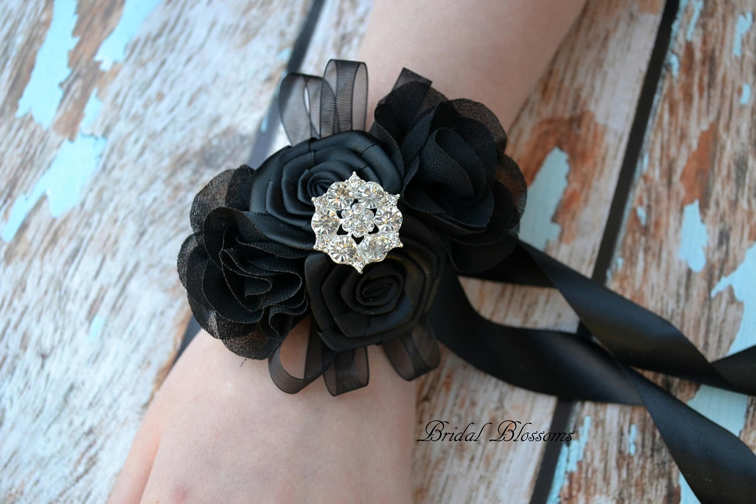 ★EMS★ CORSAGE FLAT BAGBLACK/IVORY Black & Ivory Prom Wrist Corsage-ivory-black Prom Corsage