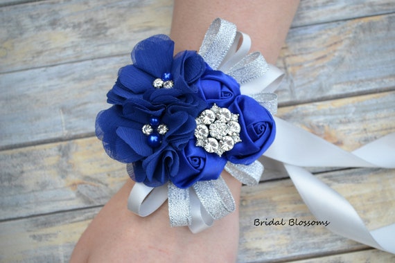 Royal Blue Silver Gray Flower Wrist Corsage | Vintage