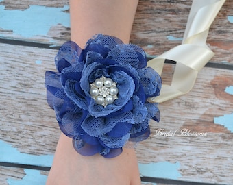 Koningsblauw chiffon kant bloem pols corsage | Vintage geïnspireerde bruiloft corsage | Elegante bruiloft | Moeder van de bruid | Prom thuiskomst