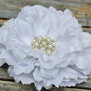 White Soft Petal Peony Flower Hair Clip | Vintage Inspired Bridal Hair Piece | Fascinator | Flower Girl Pearl Rhinestone Large Rose