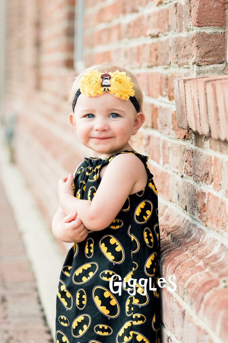 Newborn Flower Elastic Headband Set of 4 Superhero Baby Headbands Chiffon Flowers Photo Prop Batman Robin Wonder Woman Supergirl
