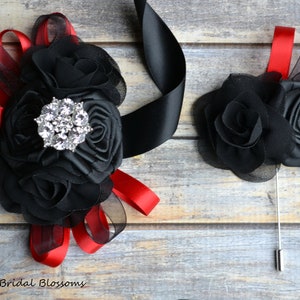 Rot Schwarz Chiffon Satin Blume Handgelenk Corsage & Boutonniere Set | Vintage inspirierte Hochzeit | Strass Rose Prom Heimkehr