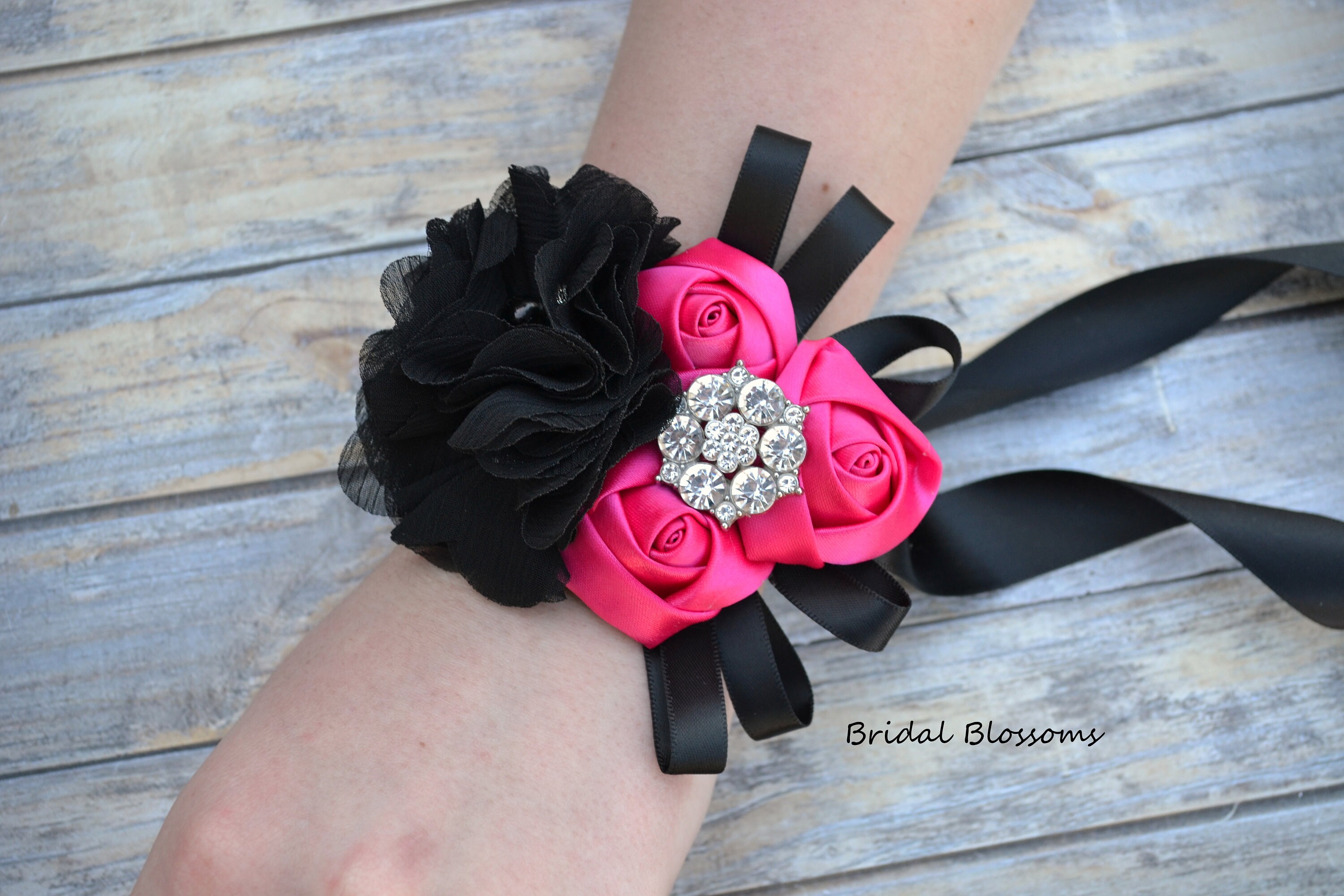 Black and pink corsage discount