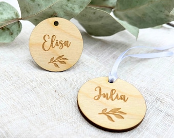 Wooden place cards, personalized guest gift with engraving for weddings, baptisms or birthdays