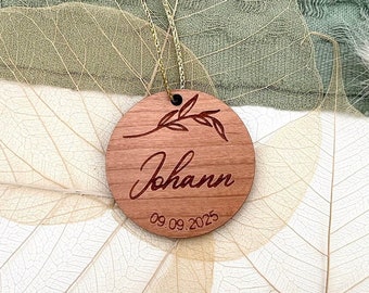 Wooden place cards - guest gift for a wedding, baptism or birthday - personalized table decoration