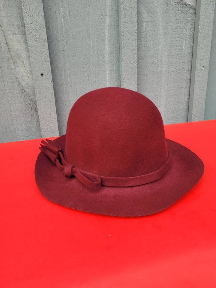 Raffaello Bettini Ladies Wool Hat Made in Italy - Etsy display picture 1