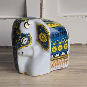 Mlesna Porcelain Elephant Tea Caddy Sri Lanka