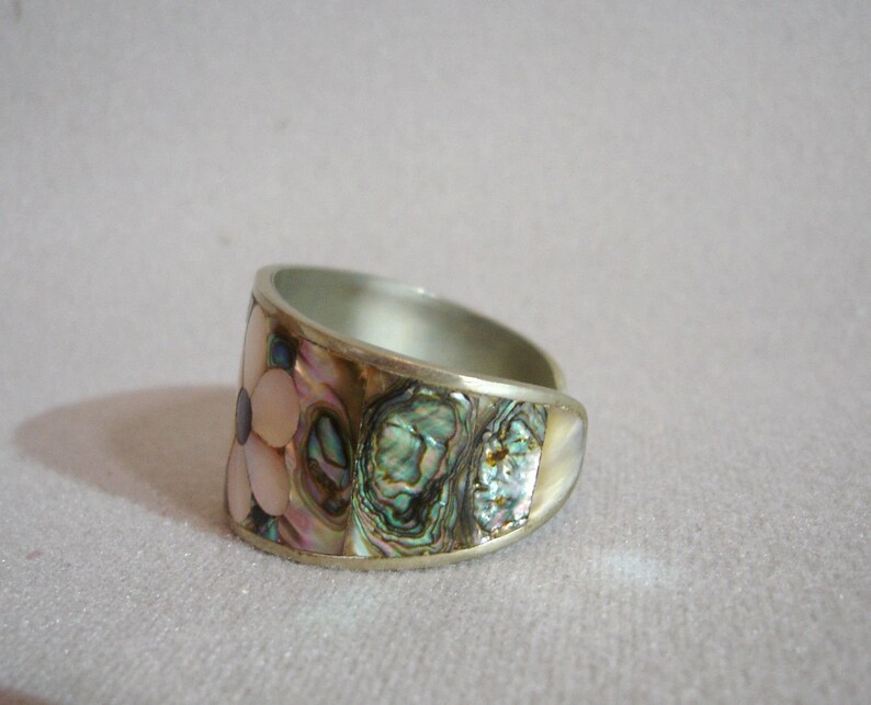 Vintage Sterling Hencho en Mexico Mother of Pearl Abalone Cuff Bracelet