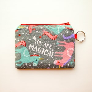 Bolsa de unicornio, bolsa de cremallera pequeña, bolsa de monedas, monedero de moneda, bolsa linda, regalo para ella, cartera de tarjeta de crédito pequeña, titular de la tarjeta de regalo, regalo adolescente