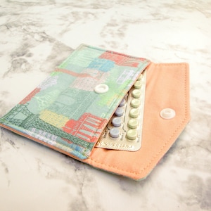 Paris Mini Wallet, Reusable Gift Card Holder, Eiffel Tower Business Card Case, Birth Control Pill Sleeve, Keyring Snap Pouch for Her
