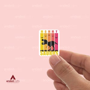 Mommy Saurus, autocollant livresques pour Kindle, bouteille d'eau, journal intime, cadeau parfait pour les lecteurs - Dino Mommy Club - maman préhistorique