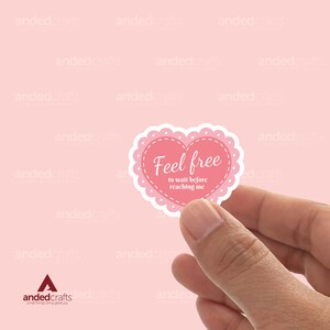 Voel je vrij om te wachten voordat je mij bereikt, leesgrage sticker voor Kindle, waterfles, dagboek, perfect cadeau voor lezers - sticker Bereikbaar - roze