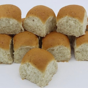 Organic Soft and Fluffy Dinner Rolls