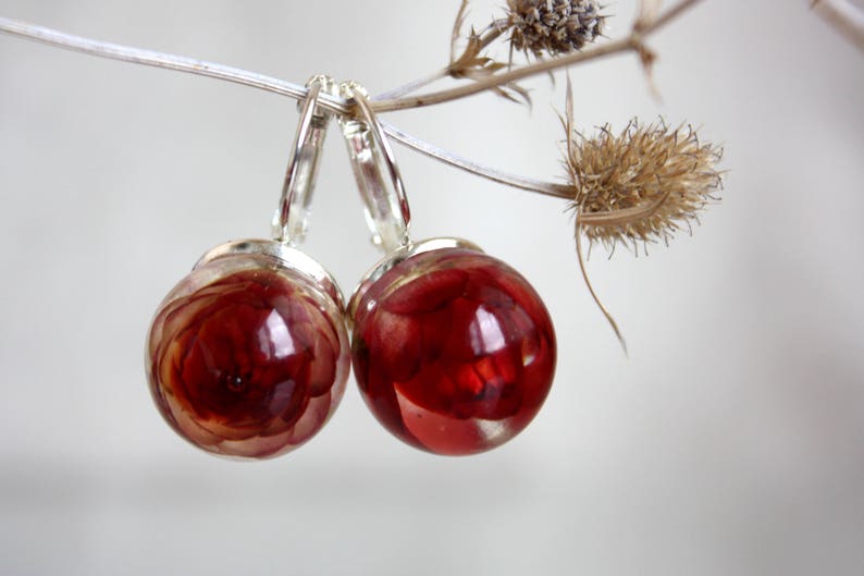 Earrings balls Dangle earrings Eco resin earrings with immortelle Red immortelle earrings Earrings with red immortelle Earrings sphere