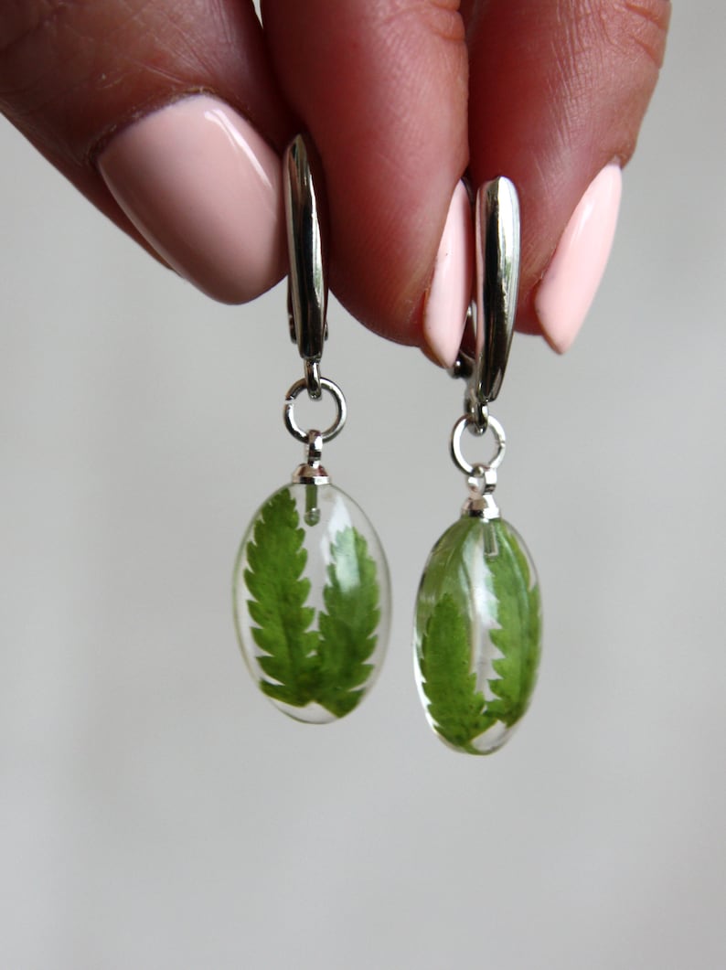 Oval fern earrings Terrarium earrings Fern leaves in epoxy resin Forest finds earrings. Botanical jewelry