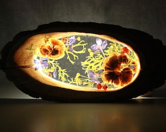 Oak & Resin Night Light: Handmade Floral Forest Home Decor