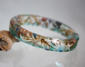 Nautical bracelet with starfish, shells, algae in epoxy resin, Oval shape bracelet