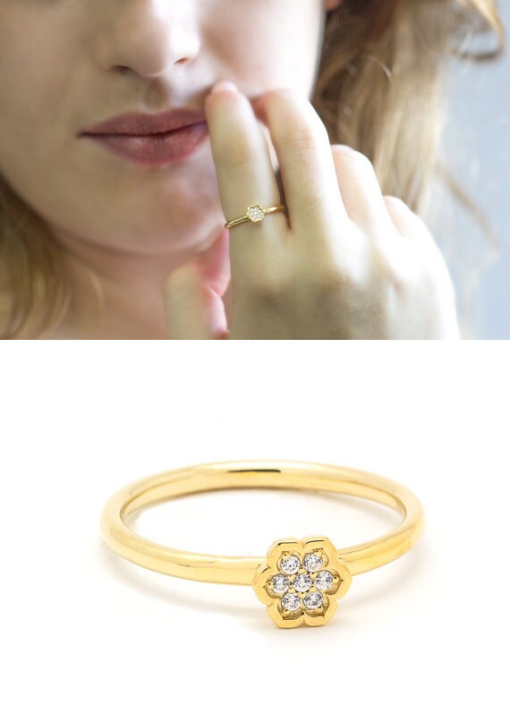 Diamond flower Engagement ring Dainty 14k gold diamond ring Etsy